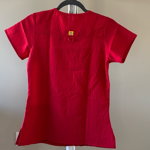 WONDERWINK SCRUB XS SET FOUR-STRETCH RED - Picture 7 of 12